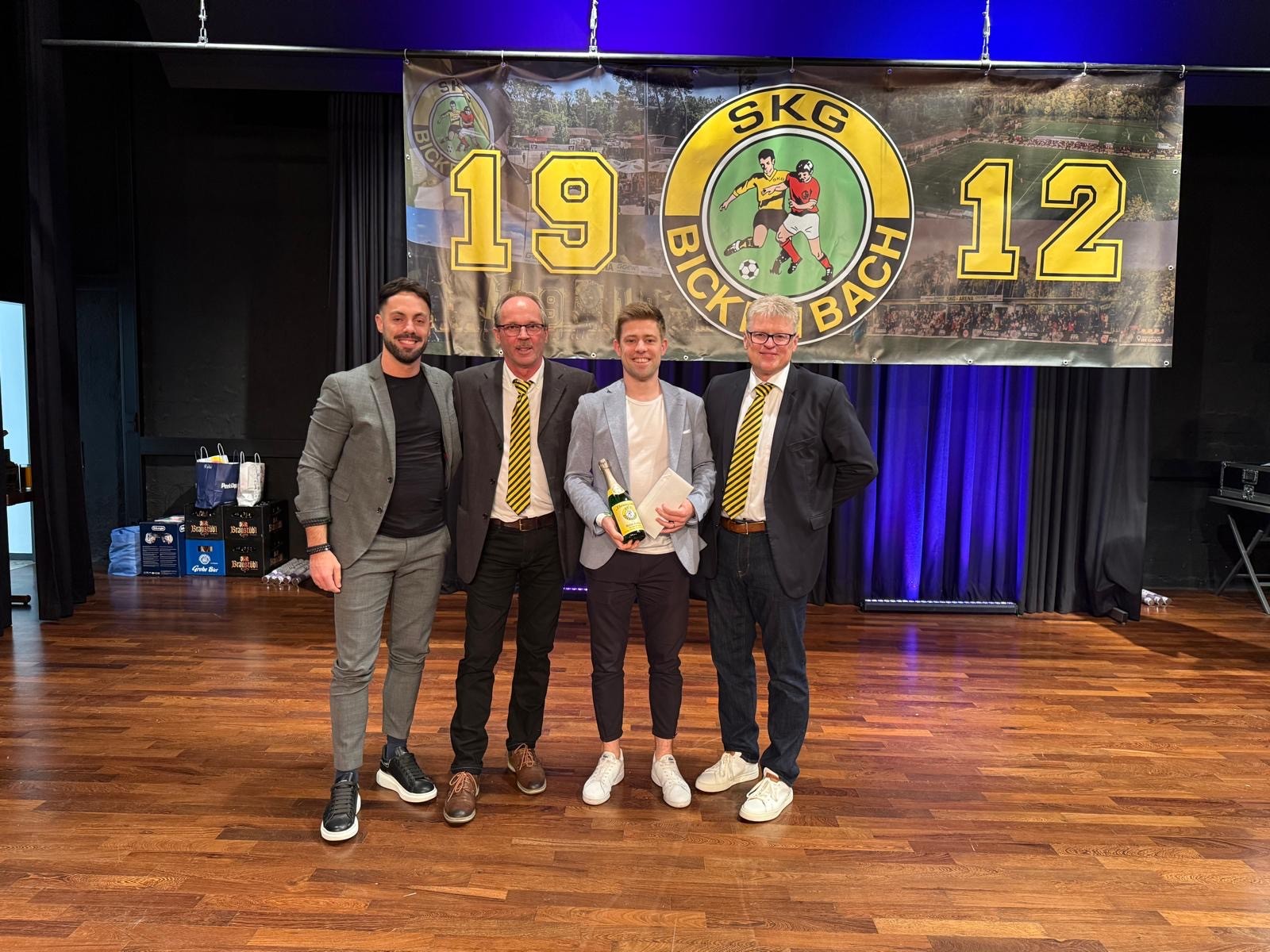 Spielerehrung: Björn Zeißler für 408 Spiele